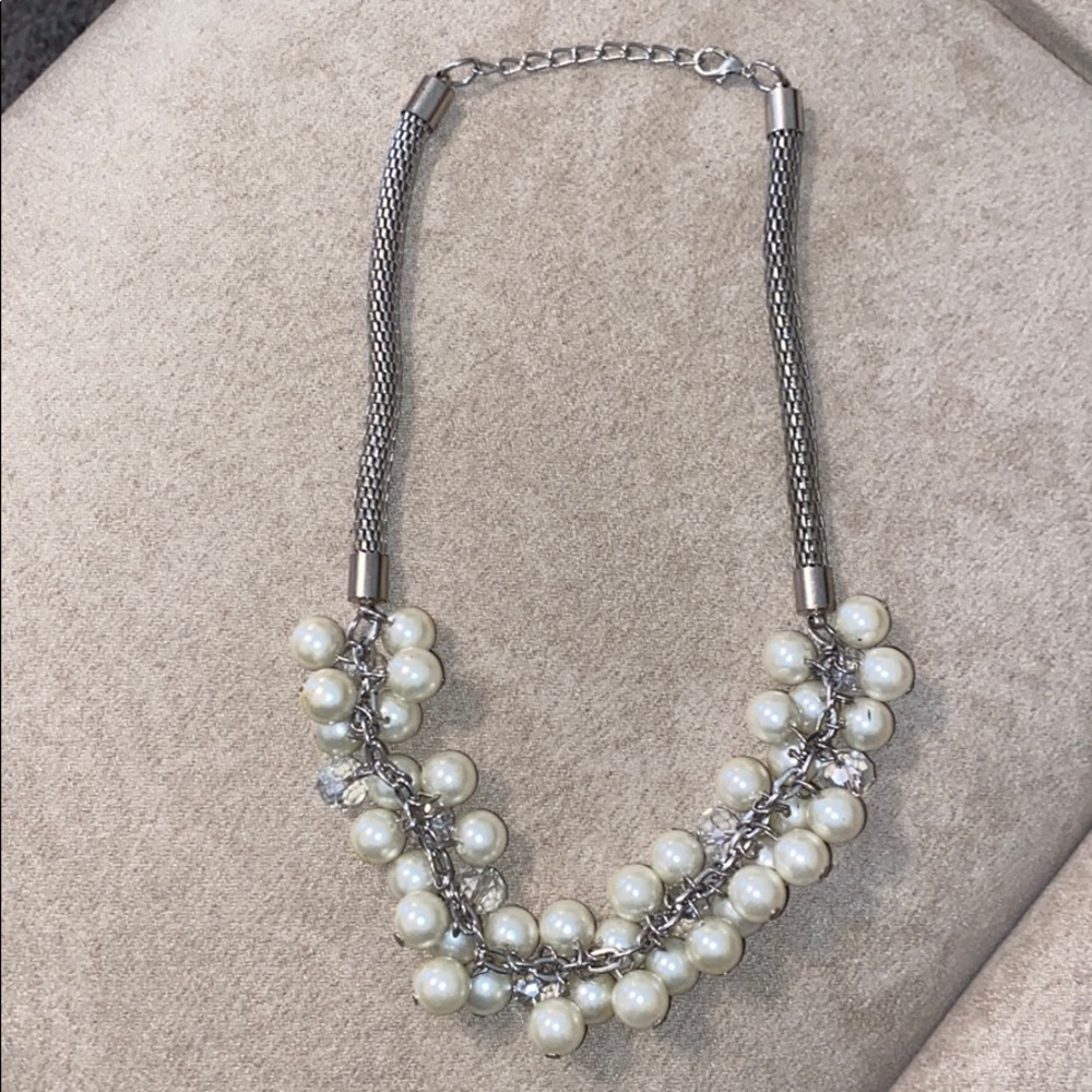 Faux diamond and pearl necklace